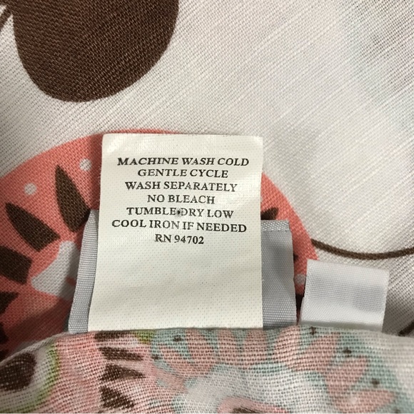 Hot Cotton White Floral Linen Top, XL - Picture 9 of 10